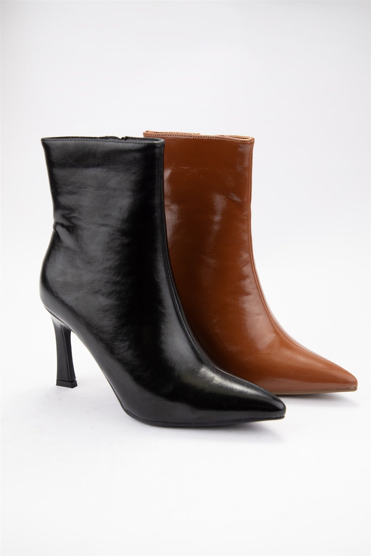 Pointed Toe Stiletto Heel Ankle Booties-Black